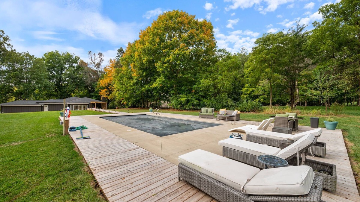 West Lafayette House | Spacious Retreat with Pool, Perfect for Large Groups, Sleeps 16+ Close to Purdue