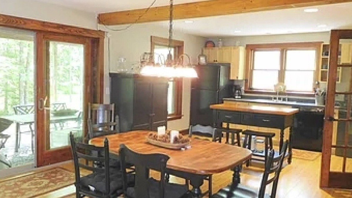 Gardiner House | Spacious river home w/pellet stove, outdoor dining area, fire pit, & BBQ grill