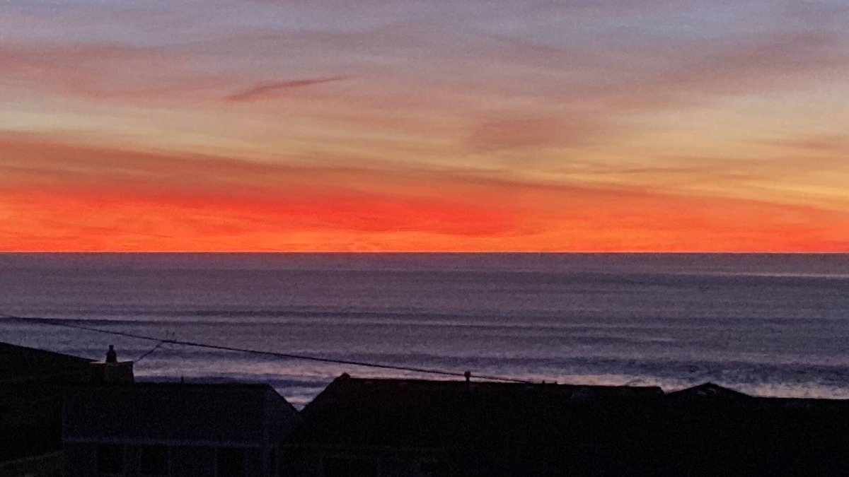 Roads End House | Spacious Roads End home with private hot tub, ocean views and two fireplaces.