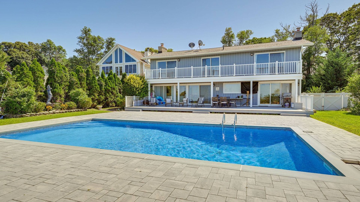 Rocky Point House | Spacious Rocky Point Retreat w/Al Fresco Dining!