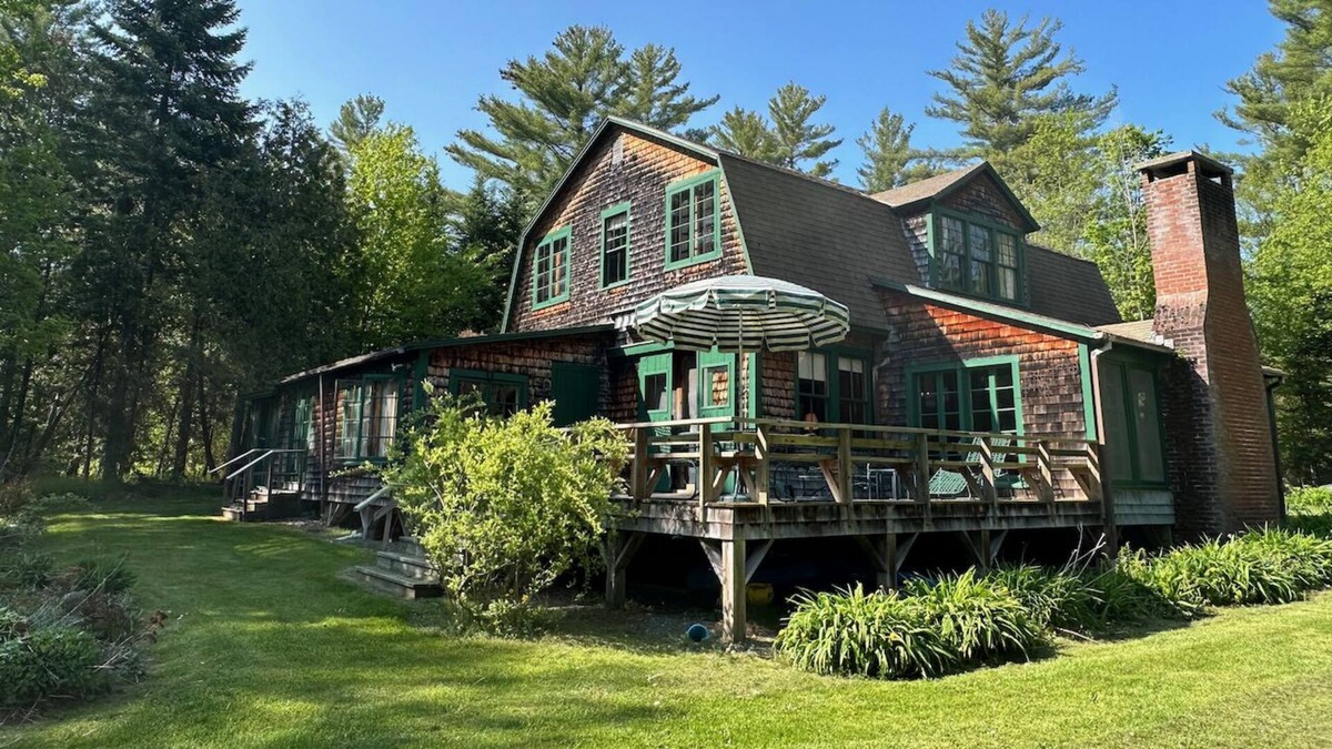 Greensboro House | Spacious, rustic getaway on Caspian Lake with two docks & lawn.