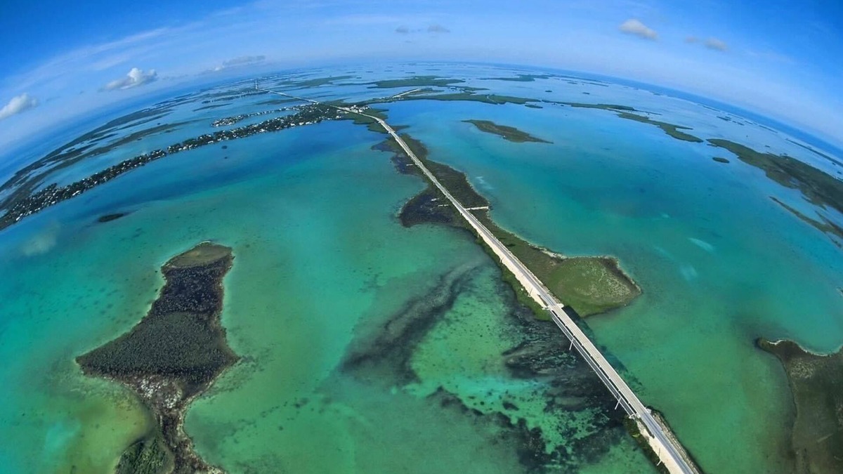 Big Pine Key RV Rental | SPACIOUS RV IN THE KEYS