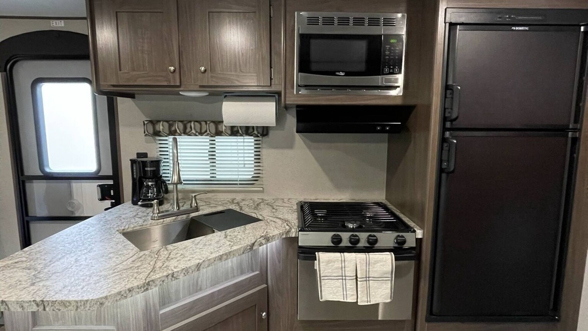 Pacific House | Spacious RV w/large shower & Queen bed