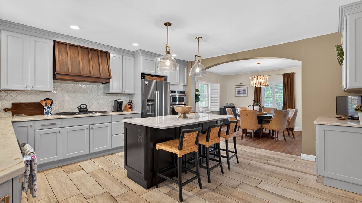 Saratoga Springs House | Spacious Saratoga Rental - 2 miles to Broadway, 4 miles to track