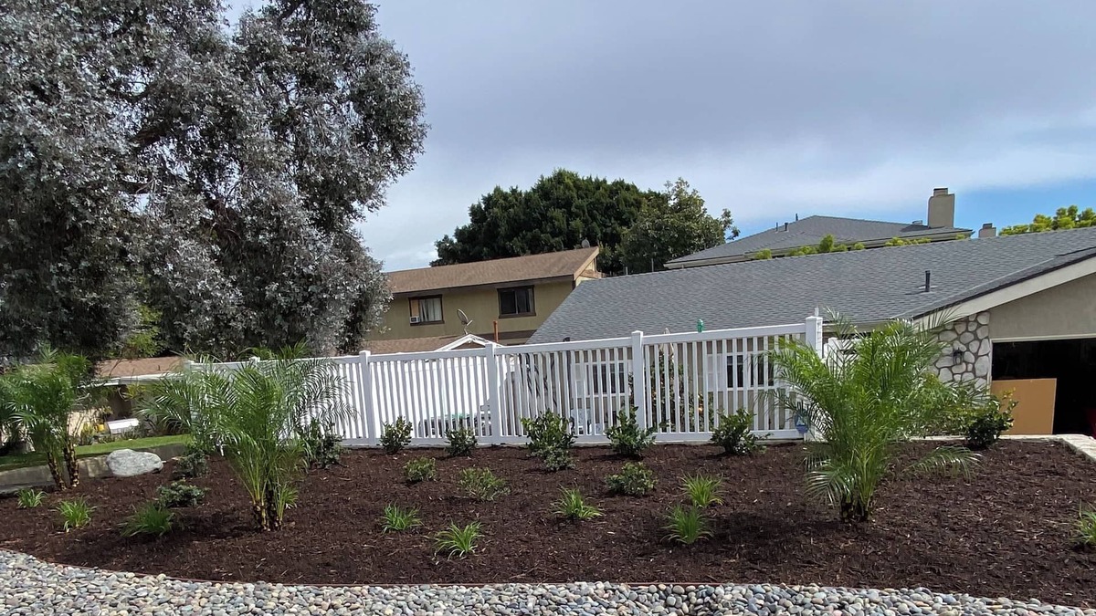 Mesa Verde House | Spacious, secure, quiet. Sleeps 4. Private yards, off-street parking. Pets ok.