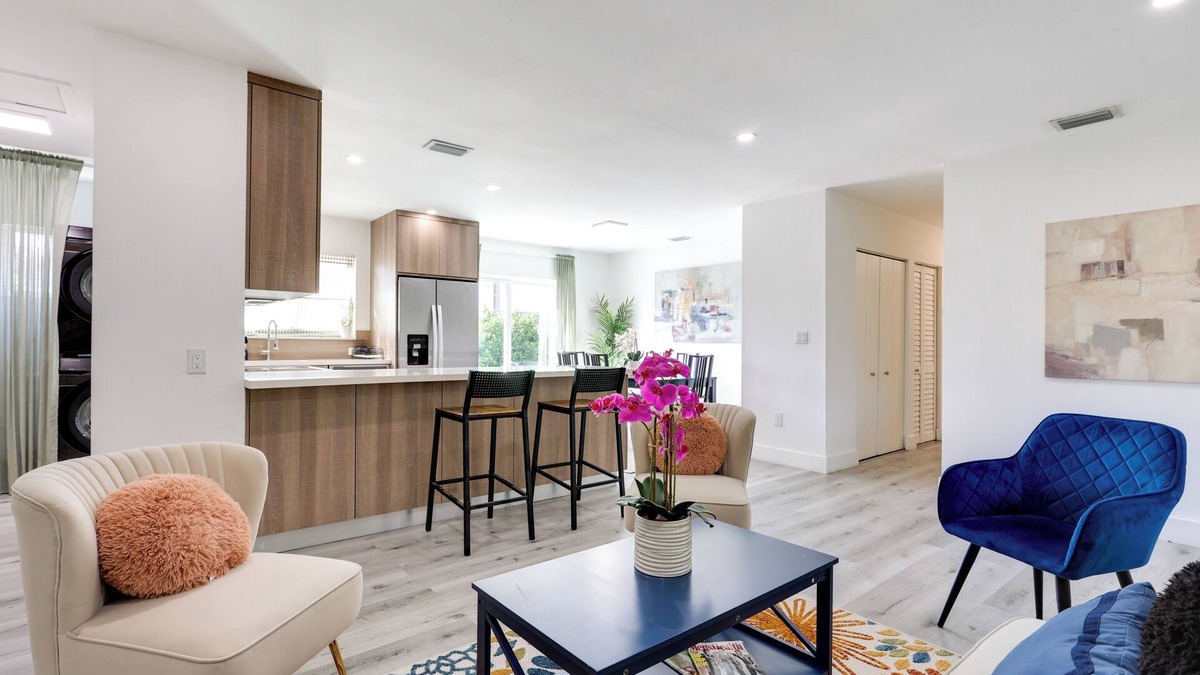 South Miami House | Spacious + Serene Miami Home: Walk to Metrorail!