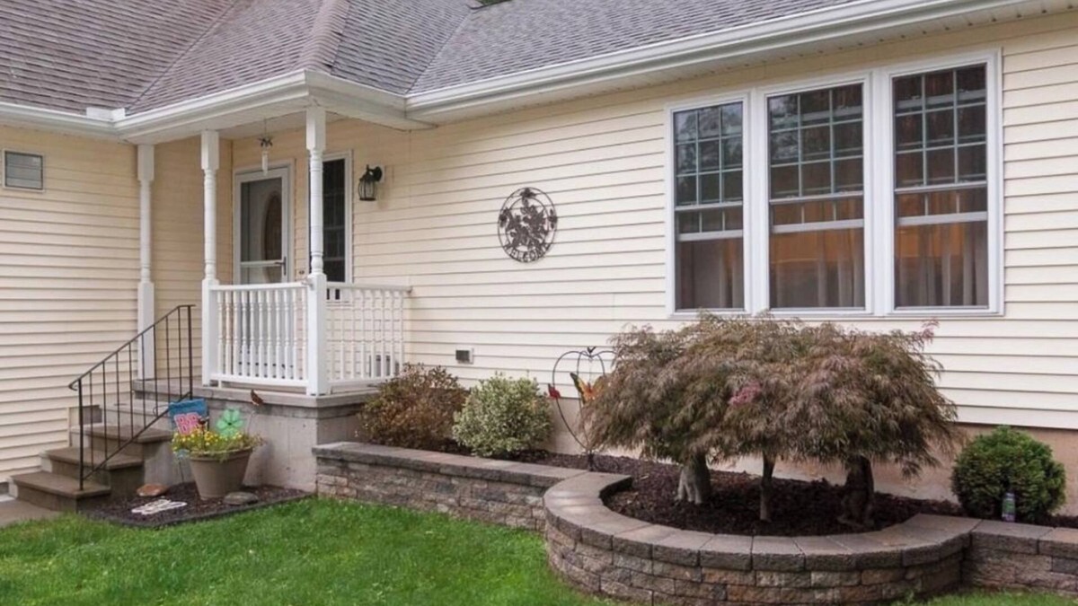 Bristol Apartment | Spacious Serene Sanctuary - 2 Bed 2 Bath Apartment in Bristol