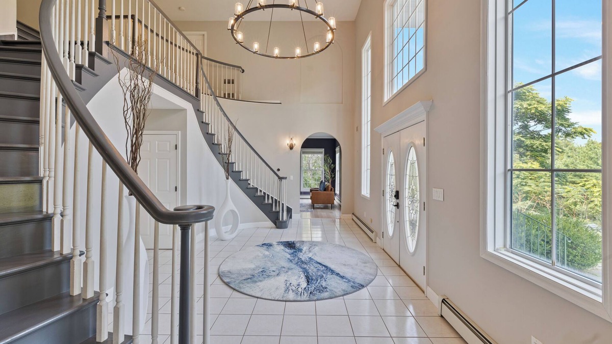 Monroe House | Spacious Smart Home Retreat on 14 Acres of Nature