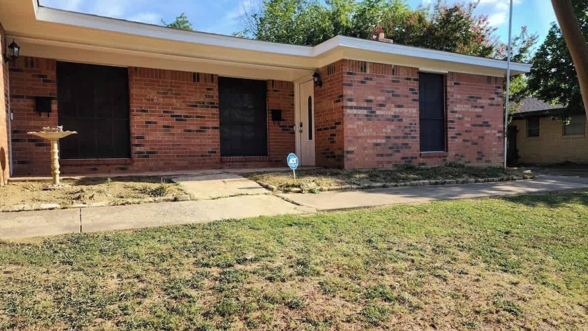 Fort Worth House | Spacious Stay for 16 - Central Fort Worth