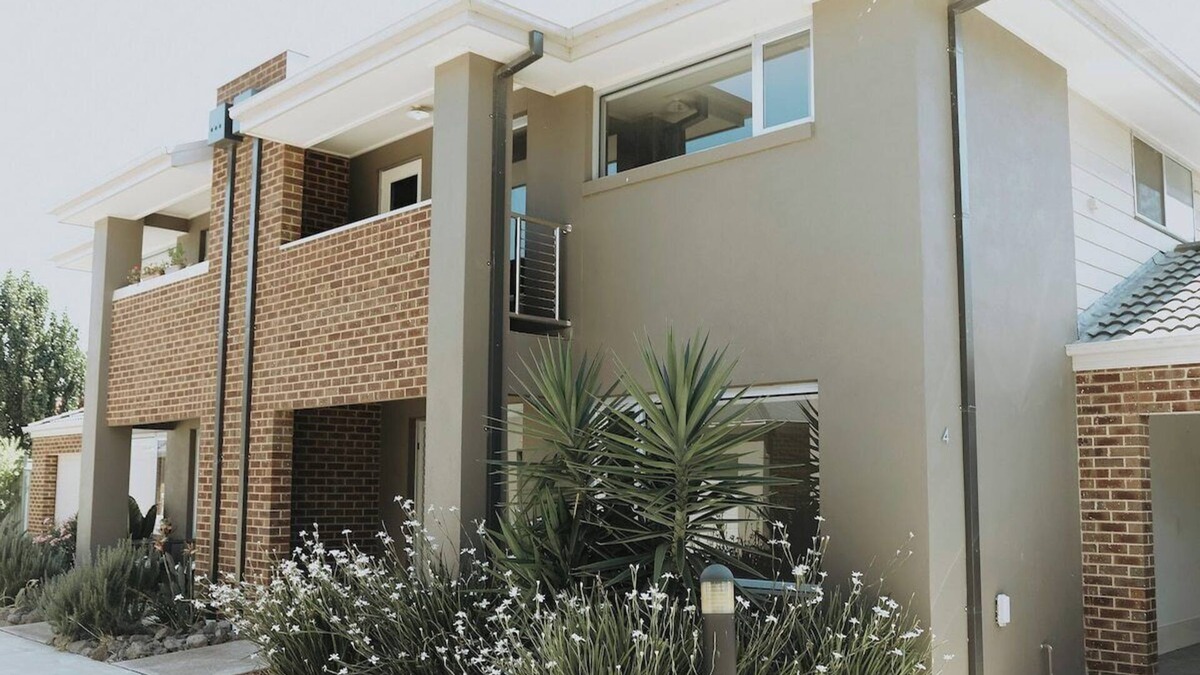Bendigo House | Spacious Stay On Shamrock, Bendigo