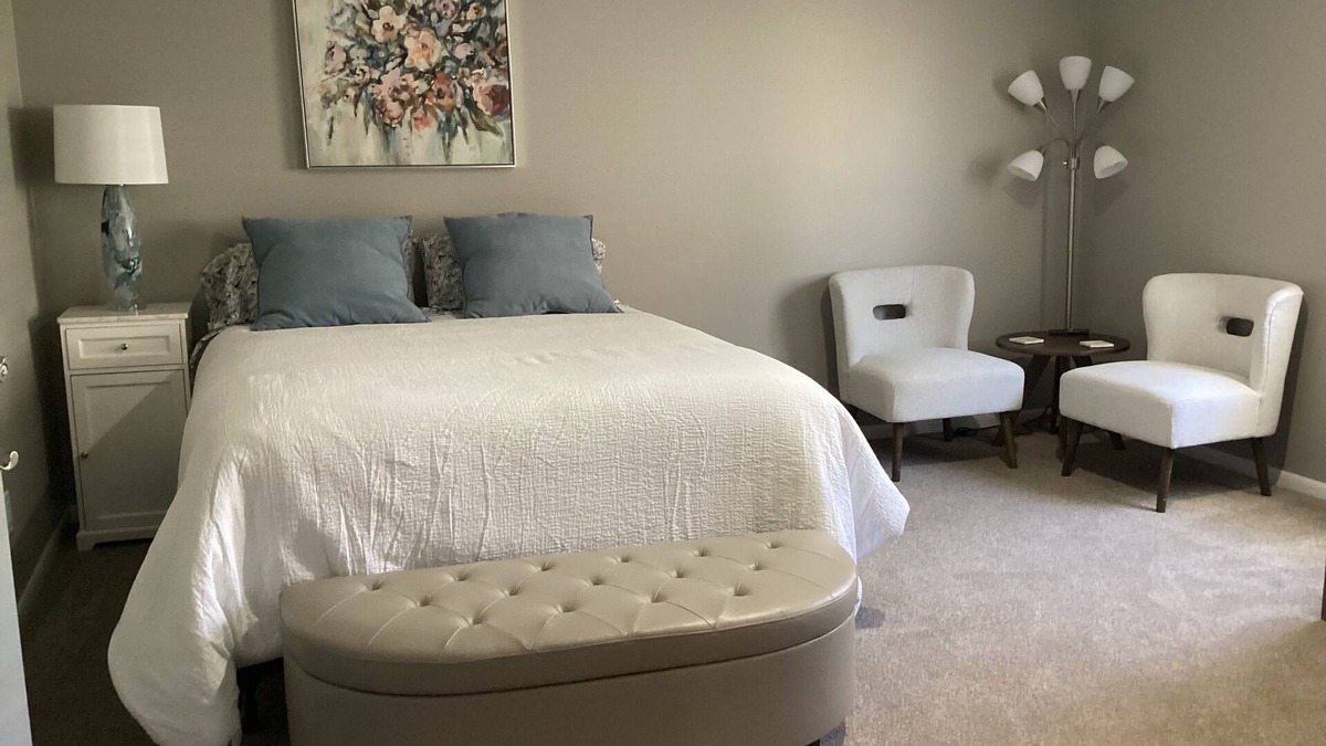 Escanaba Apartment | Spacious Studio Apartment in Escanaba