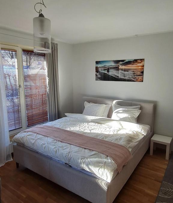 Tatari Apartment | Spacious studio apartment in city center Tallinn