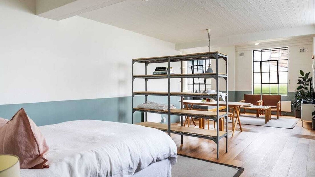 Darlinghurst Apartment | Spacious studio in Darlinghurst