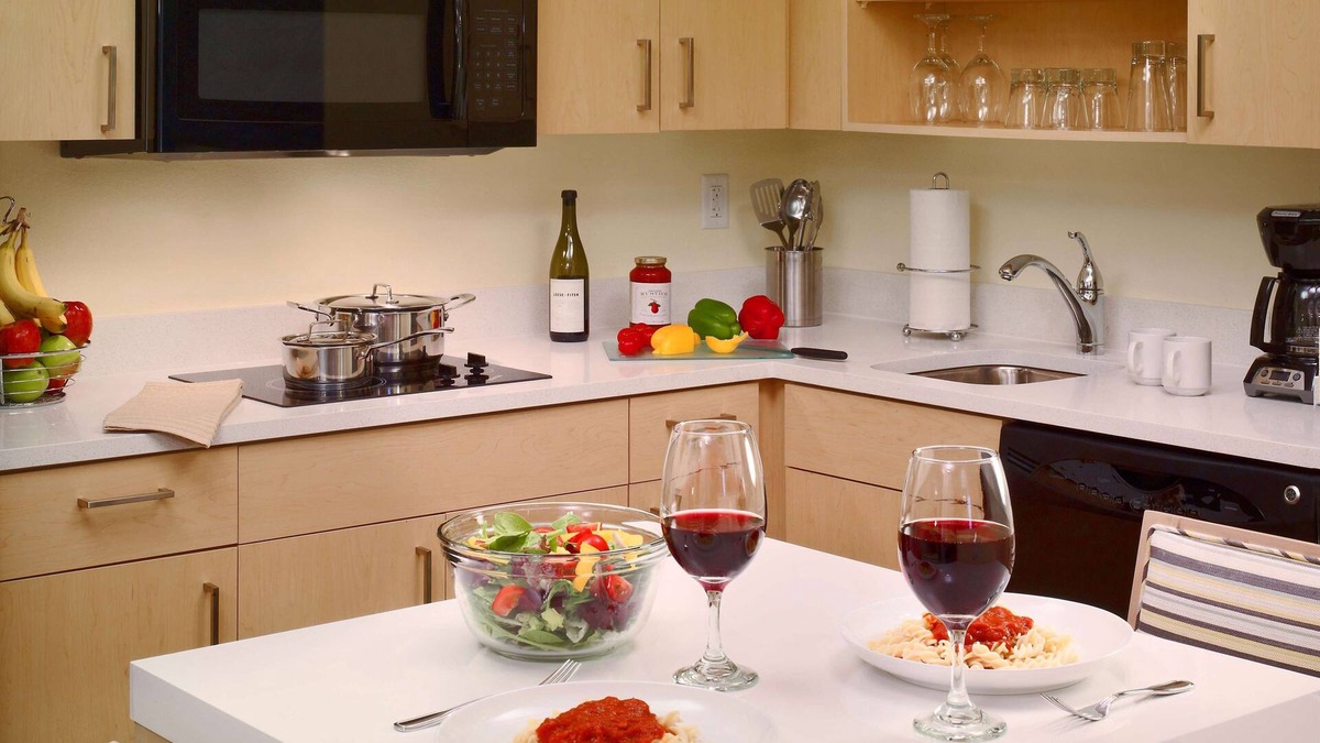 Somerset Hotel | Spacious Suite with Home-Like Comfort, Seasonal Pool, Pet-Friendly