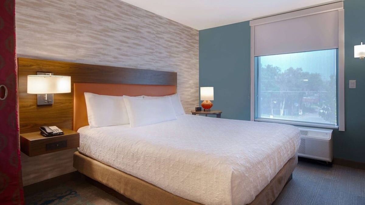 University House | Spacious Suite w/Sustainable Touches Close to Convention Center