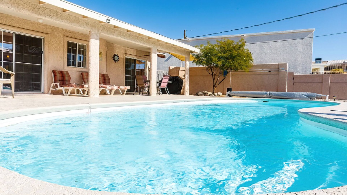 Lake Havasu City House | Spacious, Super Clean, Ping Pong & Alexa music!
