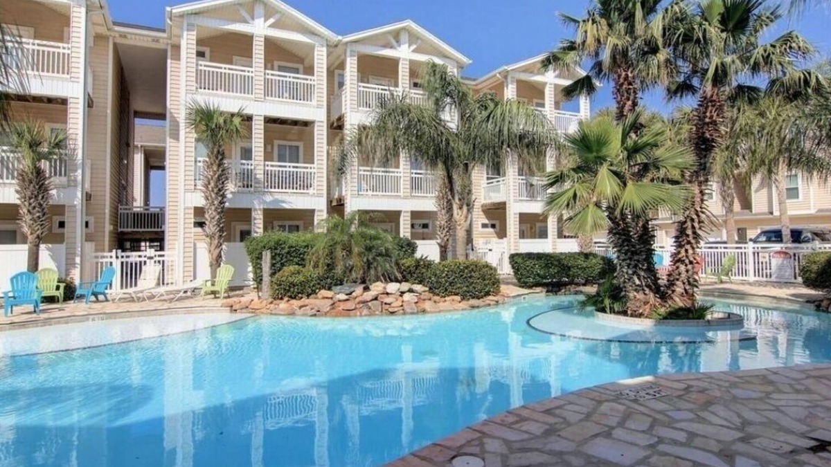 Corpus Christi Condo | Spacious Texas Paradise with an Ocean View and Luxurious Pool