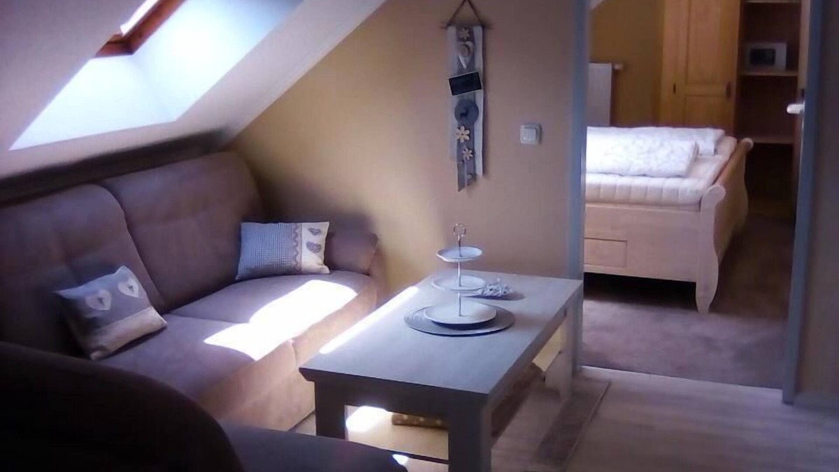 Schlatzendorf Apartment | Spacious three-room vacation apartment for up to 6 people with balcony