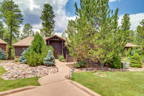 Torreon House | Spacious Torreon Cabin with Deck and Gas Grill!