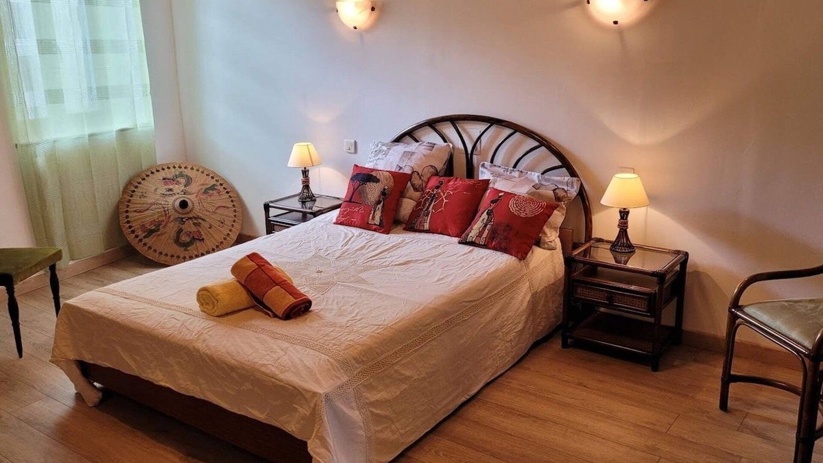 LIsle-en-Dodon House | Spacious Townhouse in the Heart of Charming L’Isle-en-Dodon! 🏡✨