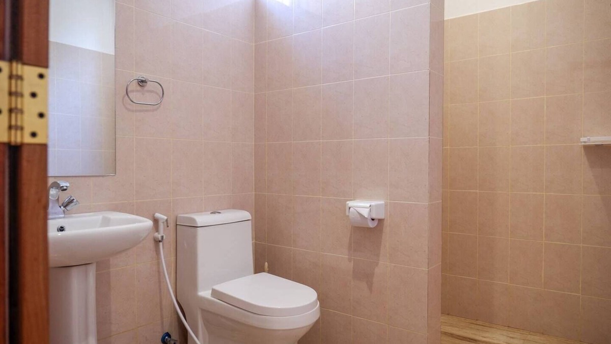 Nungwi Bed & Breakfast | Spacious Triple Room no3 in Nungwi near the beach
