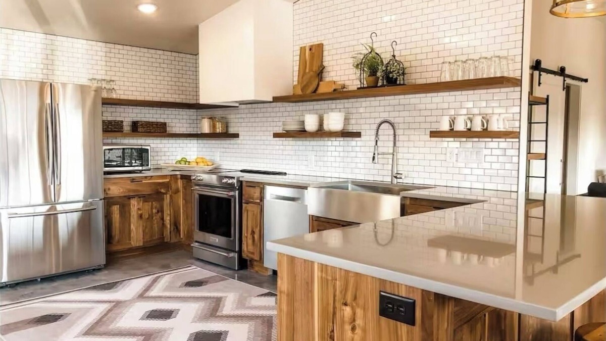 Apple Valley House | Spacious, two-bedroom, with everything you need. Your home, away from home!