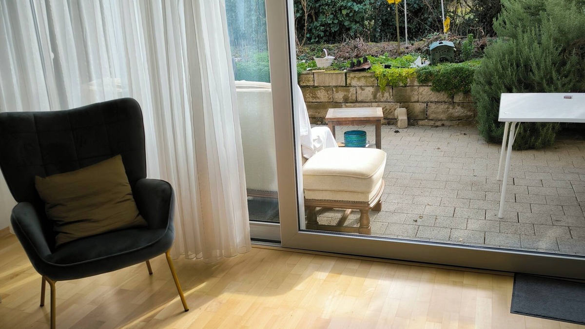 Kirchheim am Neckar Apartment | Spacious vacation apartment with vineyard view and terrace