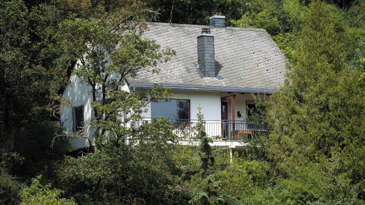 Ravengiersburg Apartment | Spacious vacation apartment in a fantastic location for nature lovers & those seeking relaxation