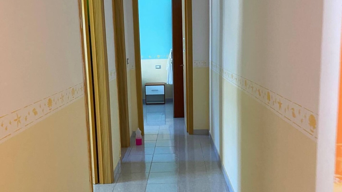 Lesina Apartment | Spacious vacation home close to the sea and from other points of interest.