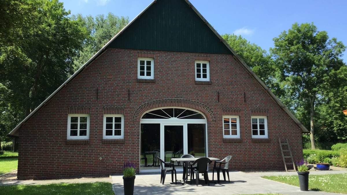 Stadland Cottage | Spacious vacation apartment in a country house on the Jade Bay North Sea