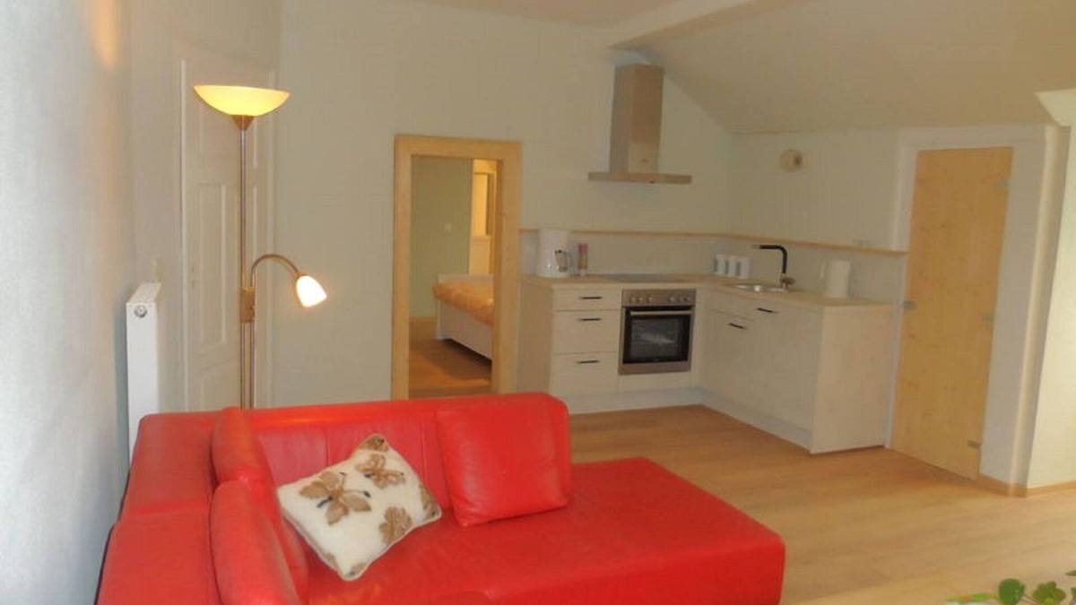 Roßdorf Apartment | Spacious vacation apartment (50 sqm) for up to 2 people with TV