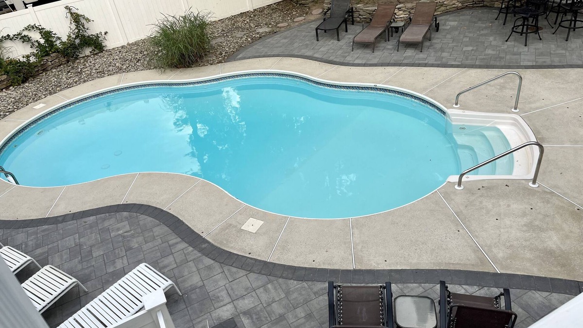 Brick House | Spacious VACAY by bay Beach, with Pool!