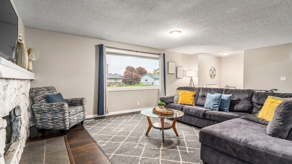 Spokane Valley House | Spacious Valley Home I Perfect for Families