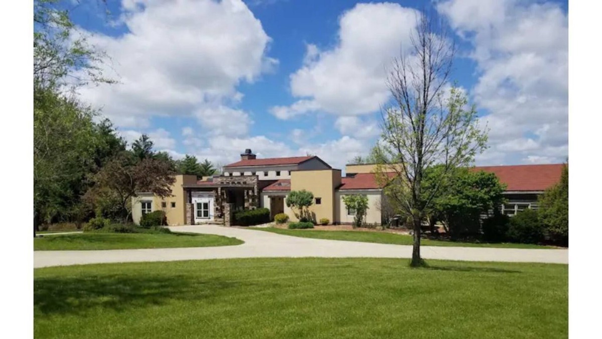 Monroe House | Spacious Villa*Beautiful Views*Country Setting