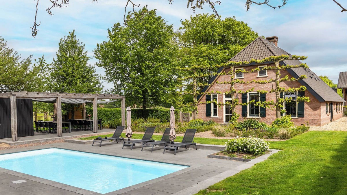 Municipality of Ede House | Spacious villa for 18 persons with private swimming pool