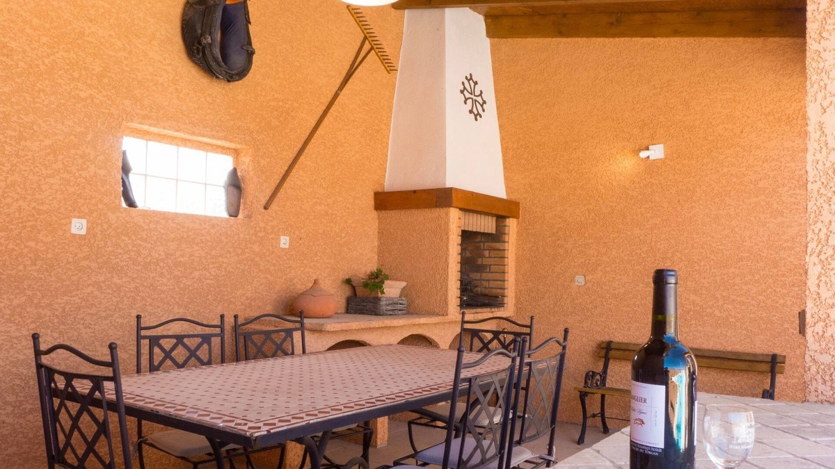 Salleles-d'Aude Villa | Spacious villa with private pool in Aude