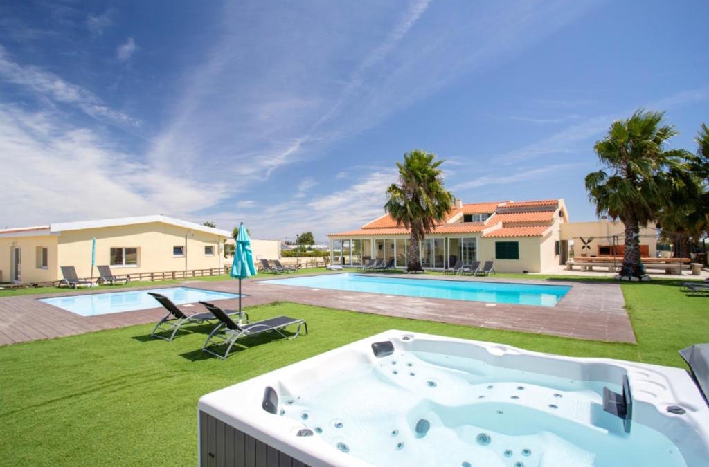 Palmela Villa | Spacious Villa in Palmela with Private Pool and Garden