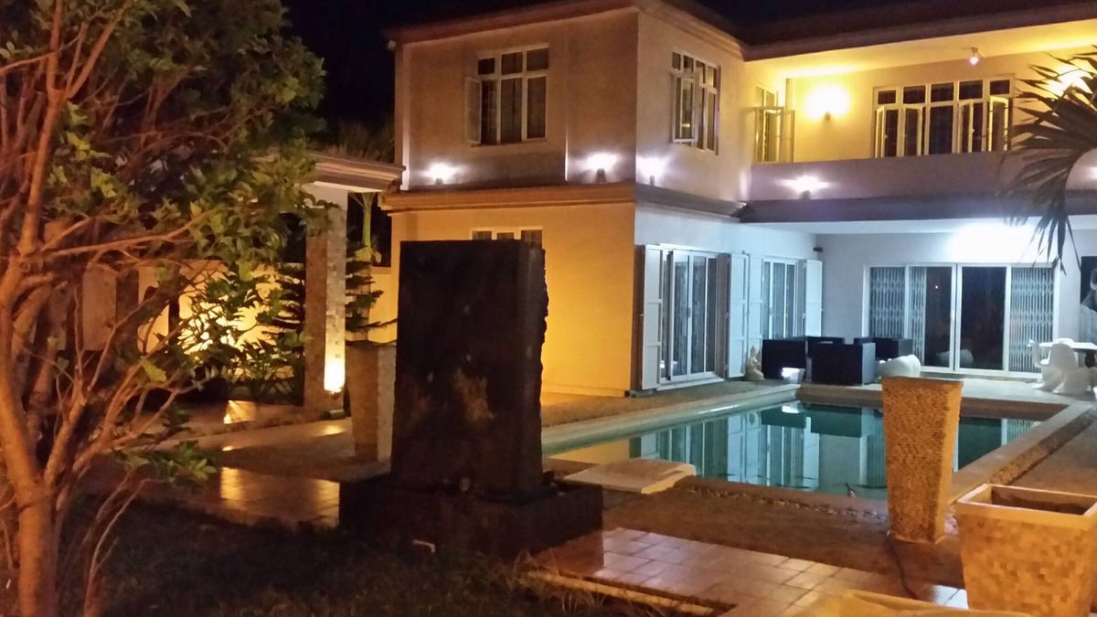 Balaclava Villa | Spacious villa with private pool, zen garden, air-conditioned rooms, maid.