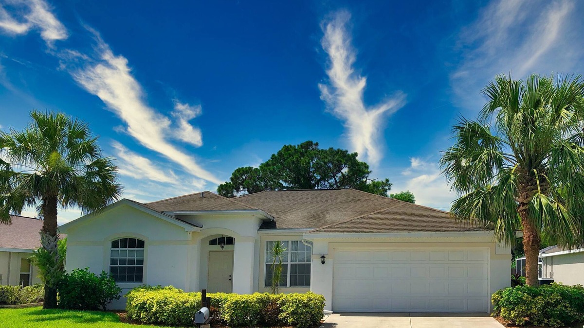 Beachwalk Isles House | Spacious villa with 4 bedrooms, 3 bathrooms and a fantastic pool area