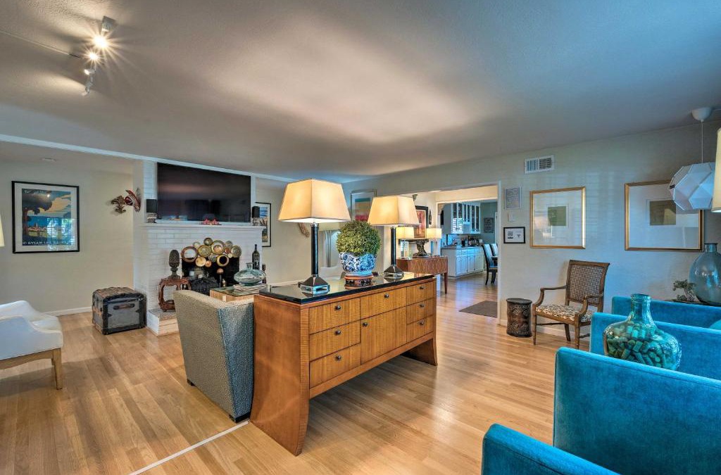 Lodi House | Spacious Wine Country Home 1 Mi to Downtown Lodi!