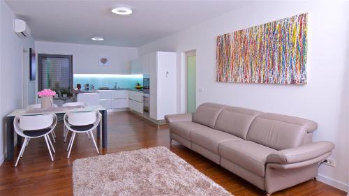 Spadici Apartment | Spada Residence II