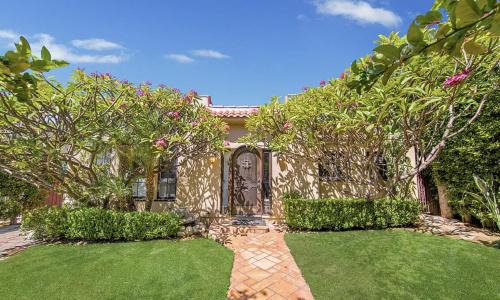 Melrose Villa | Spanish Villa in prime West Hollywood