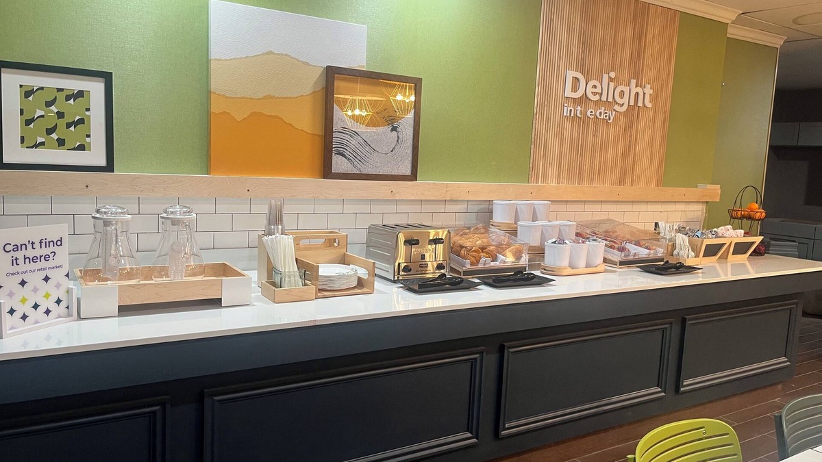 Lockport Hotel | Spark by Hilton Lockport