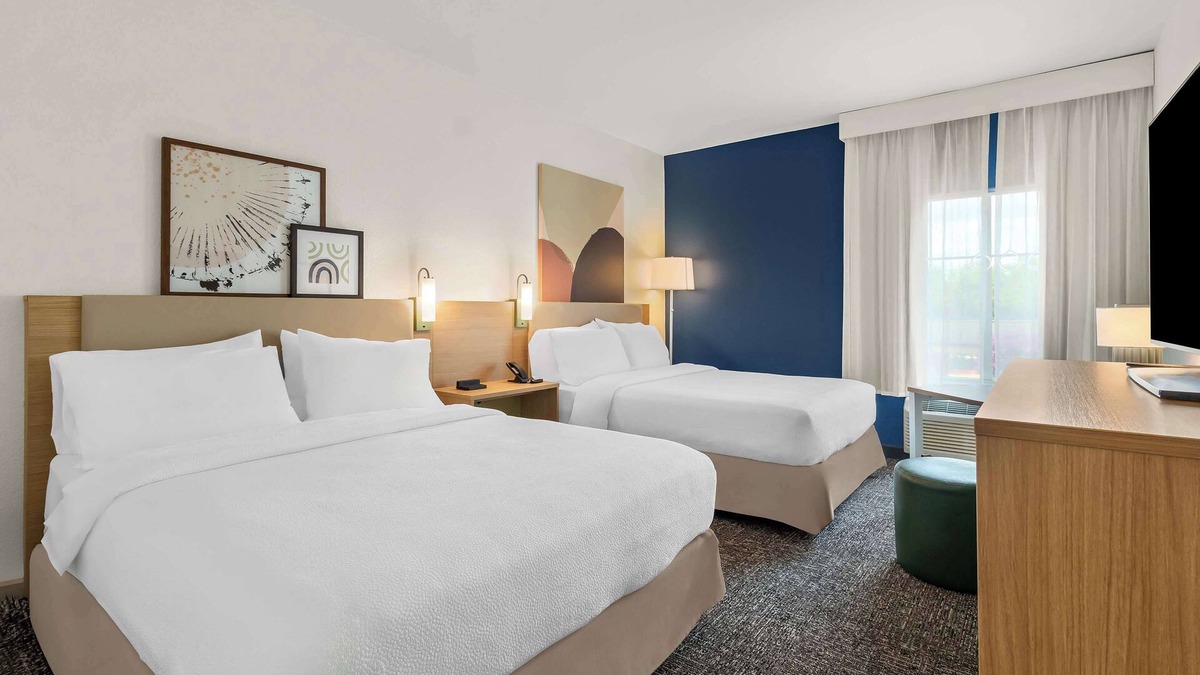 Missouri City Hotel | Spark by Hilton Missouri City