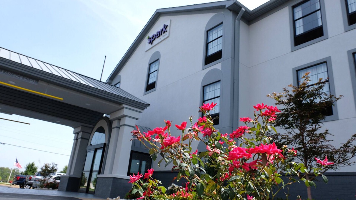 North Little Rock Hotel | Spark by Hilton North Little Rock