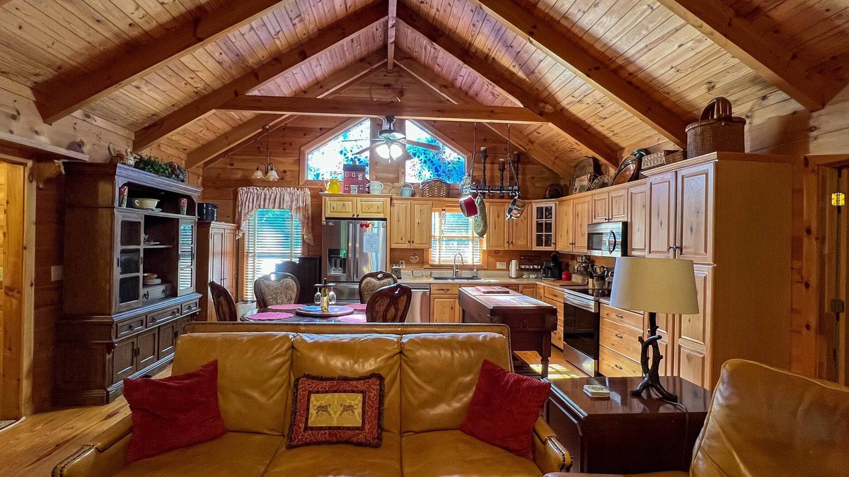 Pine Mountain Cabin | Sparkleberry Cabin