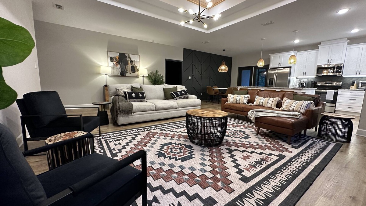 Tallahassee House | Sparkling brand new home 4.9 miles from Doak Campbell Stadium