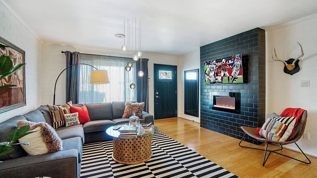 Southwest Village House | Sparkling Clean, Quite, Valley Ho, Perfect Location! Walk, Run, Bike, Baseball!