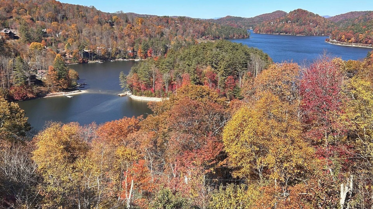 Glenville Apartment | SPARKLING WATERS RETREAT! BIG Lake Glenville, lake and mtn views!nCLOSE TO TOWN