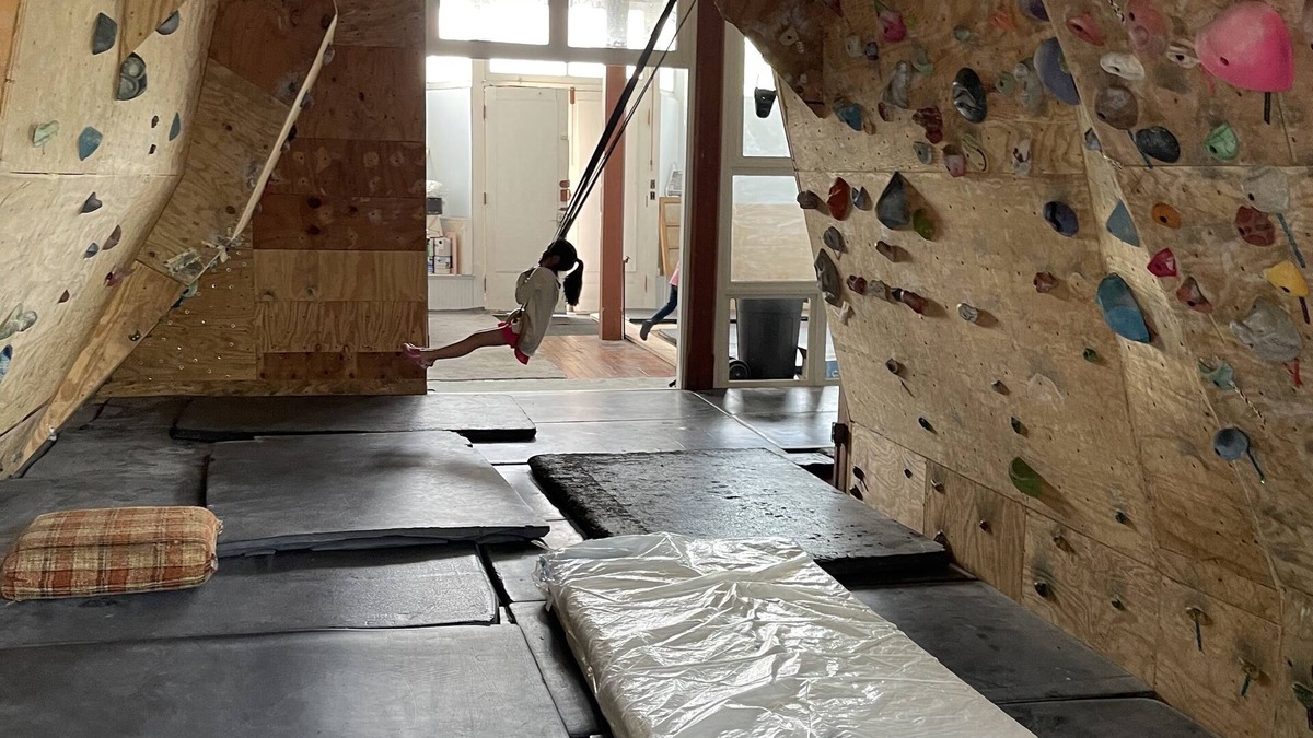 Stanton Apartment | Special for climbers&family